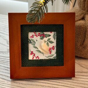 Handmade by Posher! Christmas open frame with real seashell. (4"x4")